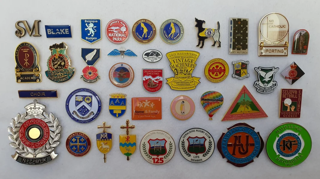 custom metal badges